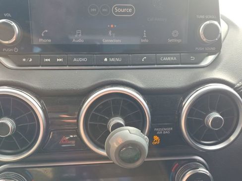 Used 2020 Nissan Sentra SV w/ Lighting Package image 47