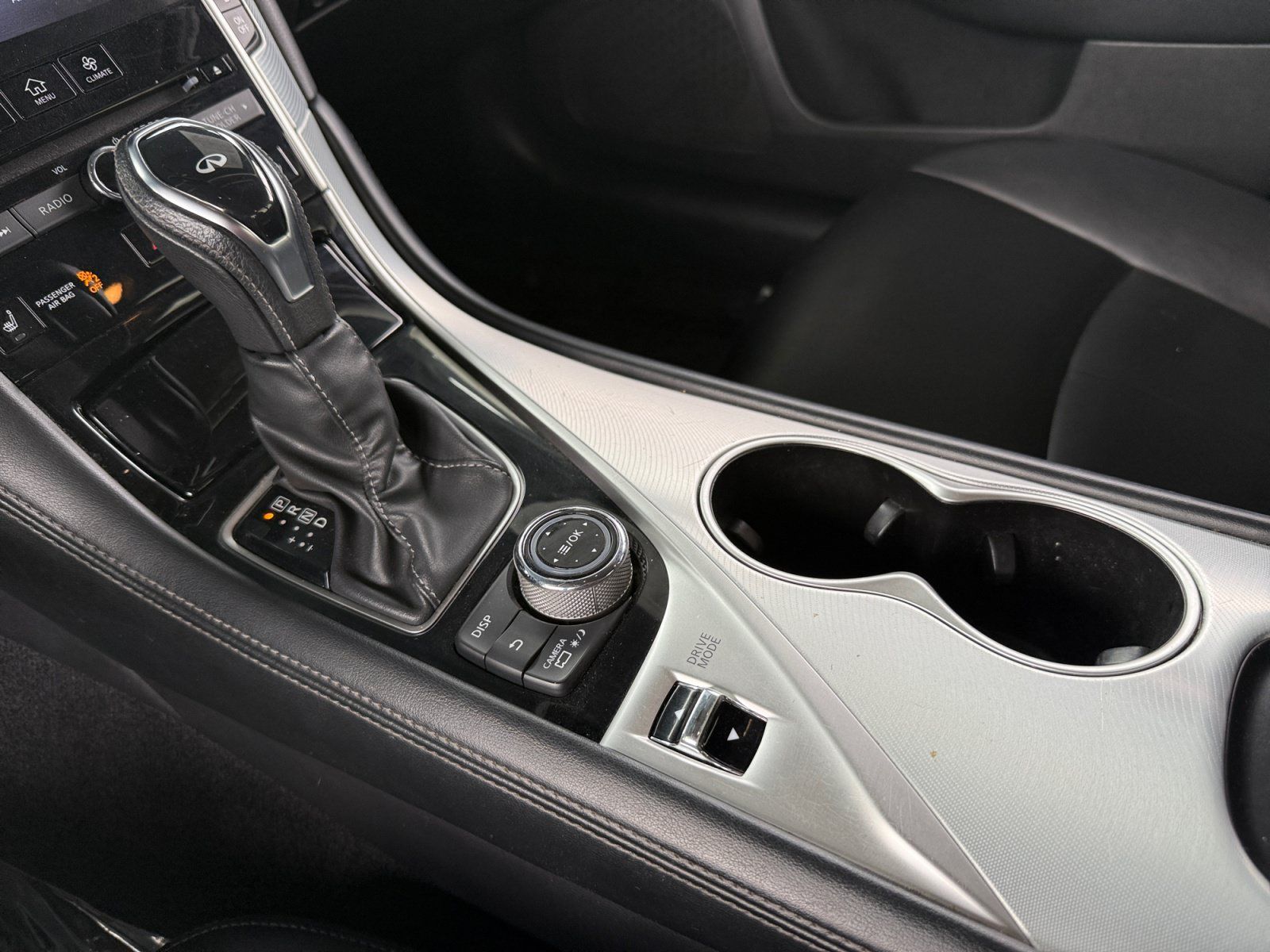 Used 2021 INFINITI Q50 Luxe w/ Cargo Package RWD image 15