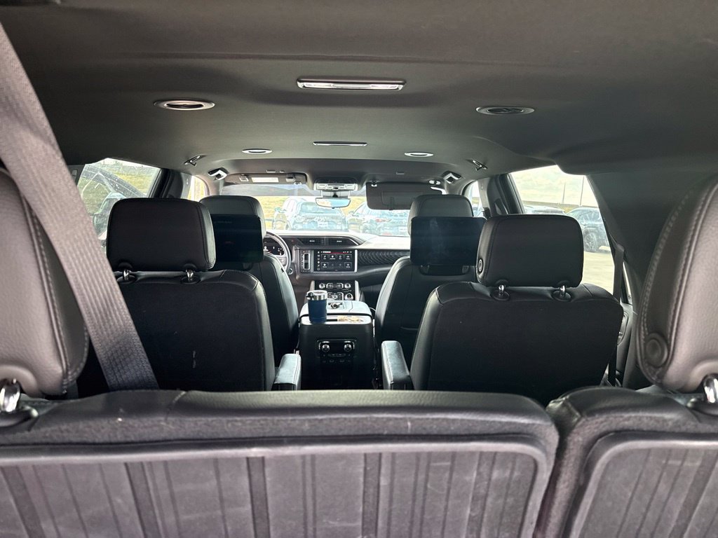 Used 2024 GMC Yukon XL Denali w/ Advanced Technology Package AWD/4WD image 13