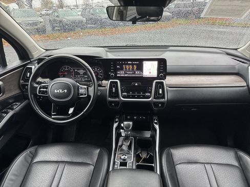 Used 2022 Kia Sorento X-Line EX image 28