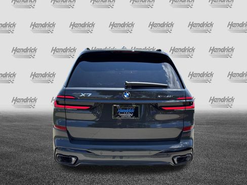 New 2027 BMW X7 xDrive40i w/ M Sport Package AWD/4WD image 9