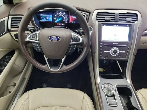 Used 2017 Ford Fusion Platinum image 22