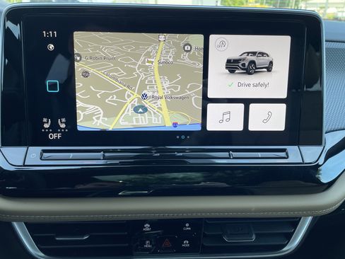 New 2026 Volkswagen Atlas Cross Sport SEL R-Line AWD/4WD image 19