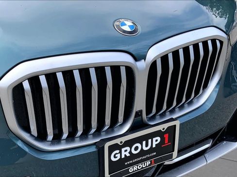 Used 2025 BMW X5 xDrive40i w/ Climate Comfort Package AWD/4WD image 30