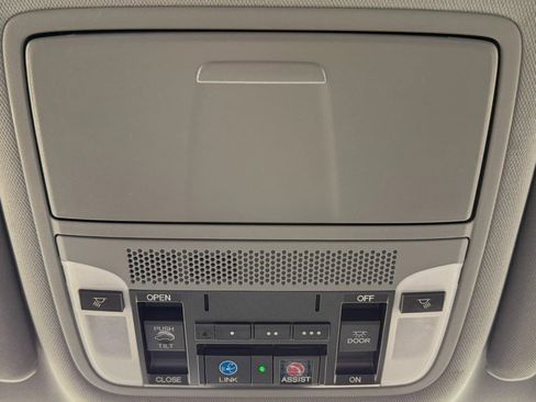 Used 2018 Acura MDX SH-AWD w/ Technology Package image 41