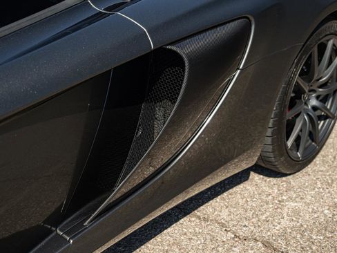 Used 2016 McLaren 650S Spider image 34