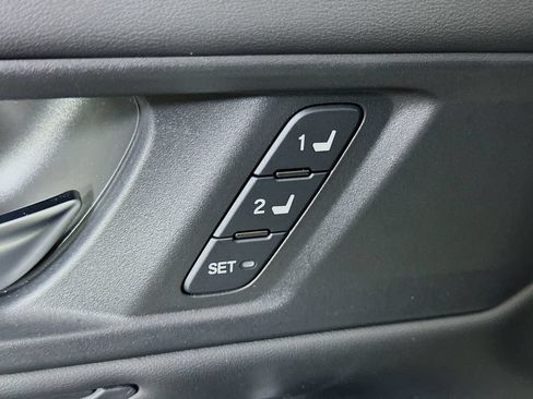 Used 2023 Honda Accord Touring image 21