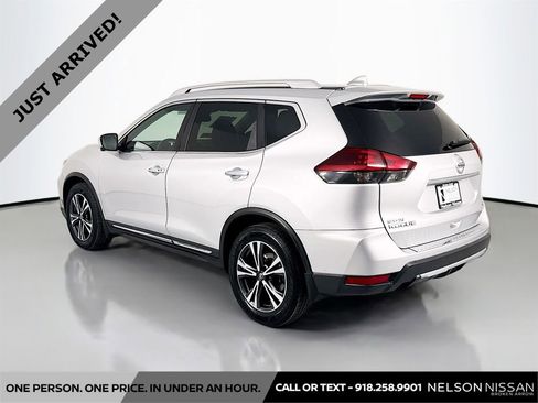 Certified 2018 Nissan Rogue SL image 7