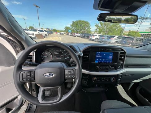 Used 2023 Ford F150 XLT image 38