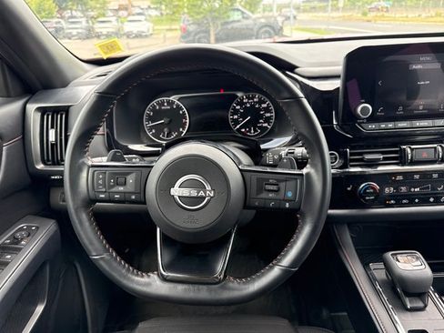 Certified 2023 Nissan Pathfinder Rock Creek AWD/4WD image 11