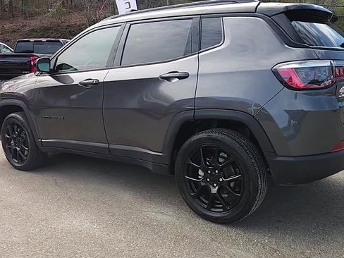 Used 2023 Jeep Compass Altitude w/ Sun and Sound Group image 5