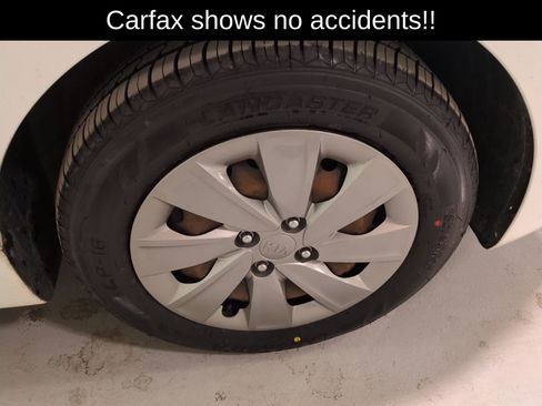 Used 2020 Kia Rio S image 2