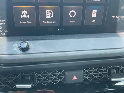 Used 2023 Honda Accord Sport image 15
