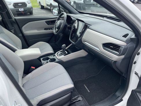 Used 2025 Subaru Forester Premium AWD/4WD image 28