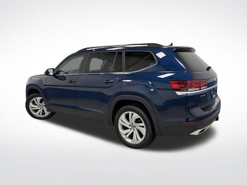 Used 2022 Volkswagen Atlas SE image 3