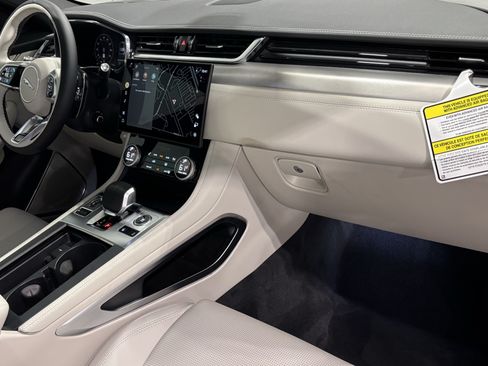 New 2026 Jaguar F-PACE R-Dynamic S AWD/4WD image 14