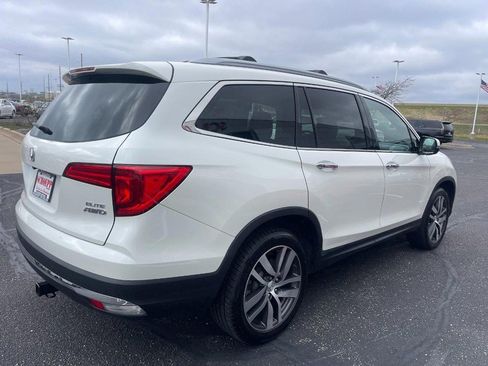 Used 2018 Honda Pilot Elite image 3