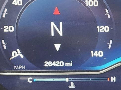 Used 2024 Chevrolet Silverado 1500 LT w/ Leather Package image 9