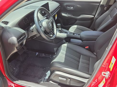 Used 2025 Honda HR-V EX-L image 10
