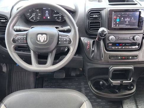 Used 2025 RAM ProMaster 2500 w/ Convenience Group FWD image 27