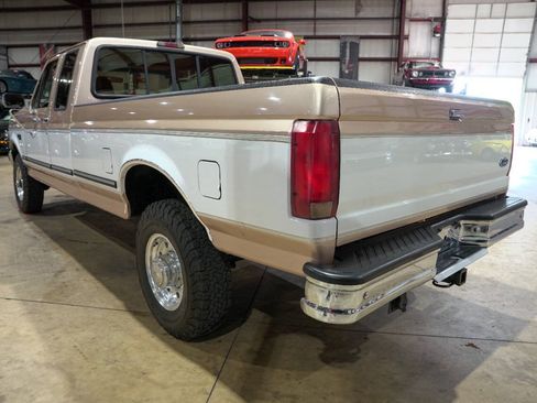 Used 1997 Ford F250 4x4 SuperCab Heavy Duty image 6