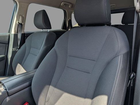 Used 2024 Nissan Rogue S AWD/4WD image 12