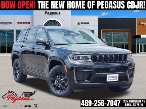 New 2026 Jeep Grand Cherokee Altitude AWD/4WD image 1
