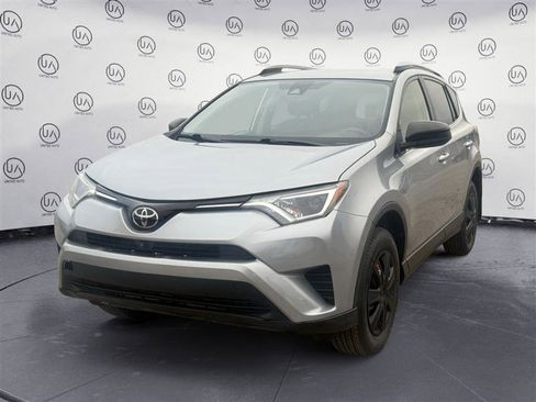 Used 2018 Toyota RAV4 LE w/ All Weather Liner Package image 1
