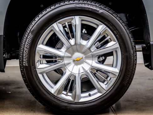 Used 2026 Chevrolet Silverado 1500 High Country image 40