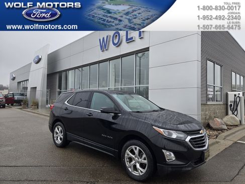 Used 2018 Chevrolet Equinox LT image 1