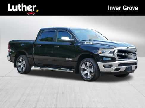 Used 2023 RAM 1500 Laramie AWD/4WD image 1