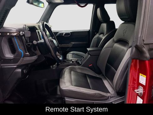 Used 2021 Ford Bronco Black Diamond image 10