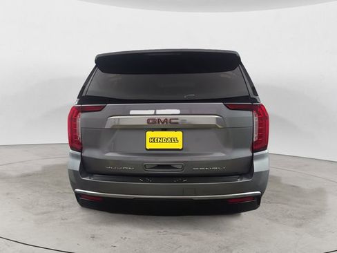 Used 2023 GMC Yukon Denali image 4