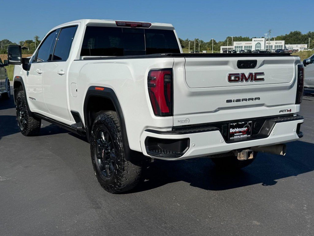 Used 2024 GMC Sierra 2500 AT4 w/ AT4 Premium Plus Package AWD/4WD image 8