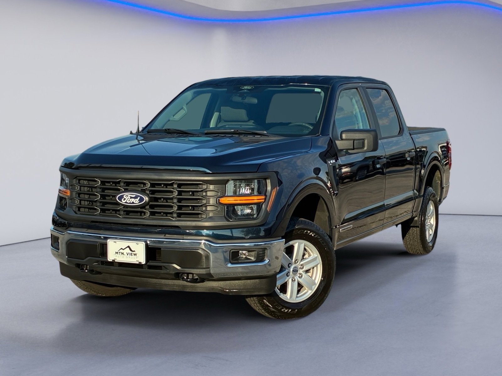 Used 2025 Ford F150 XL w/ Equipment Group 104A Hybrid AWD/4WD image 2