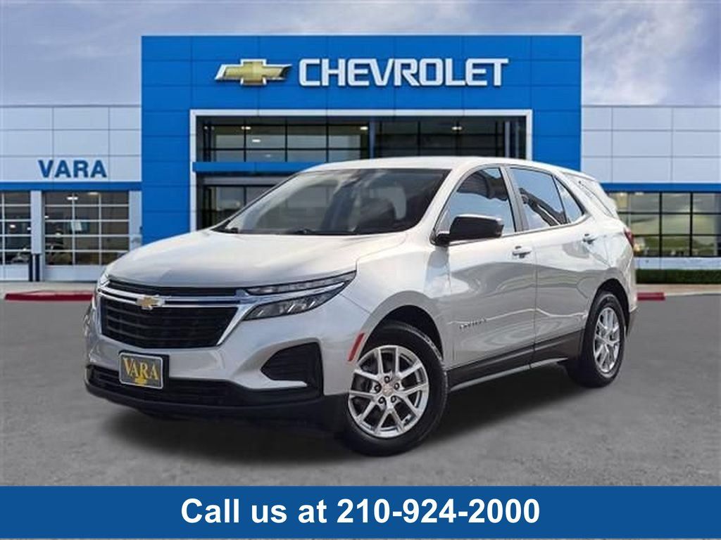Certified 2022 Chevrolet Equinox LS w/ LS Convenience Package FWD image 1