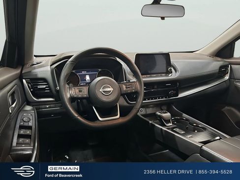 Used 2022 Nissan Rogue SV w/ SV Premium Package image 9