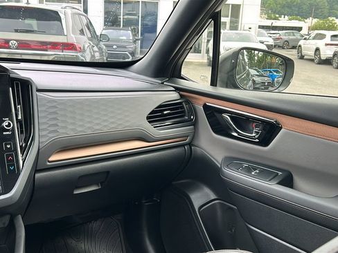 Used 2025 Subaru Forester Sport AWD/4WD image 25