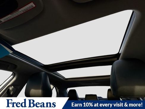 Used 2019 Toyota Camry XSE image 25