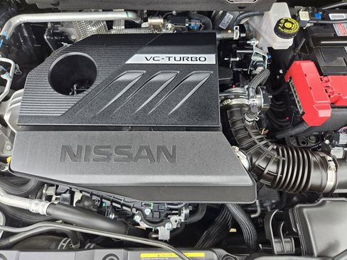 Used 2024 Nissan Rogue SV image 26