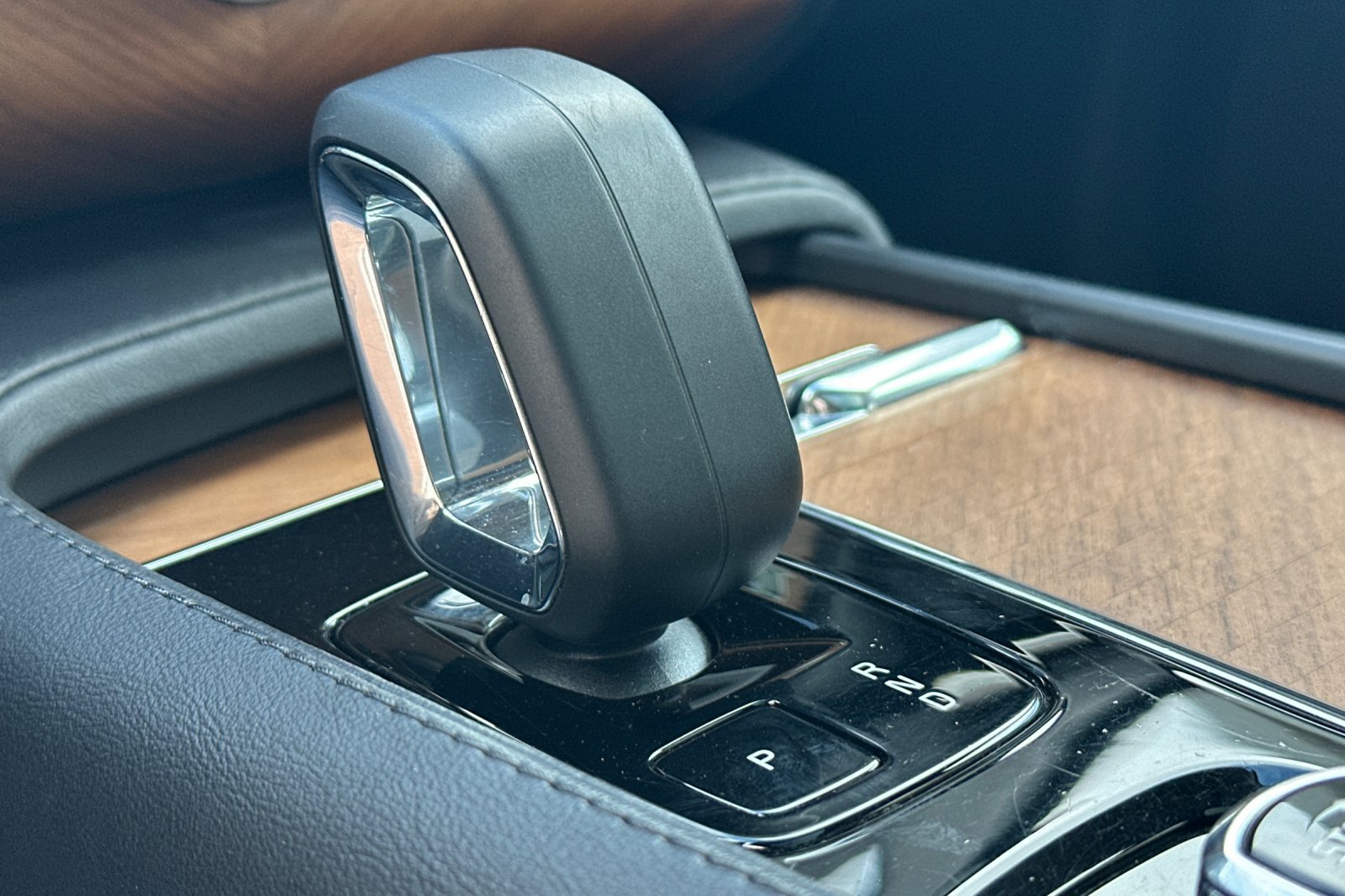 Certified 2023 Volvo XC90 B6 Plus w/ Protection Package Premier AWD/4WD image 25