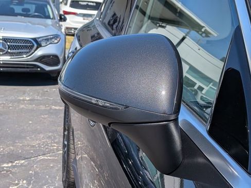 New 2026 Mercedes-Benz GLC 300 4MATIC image 12
