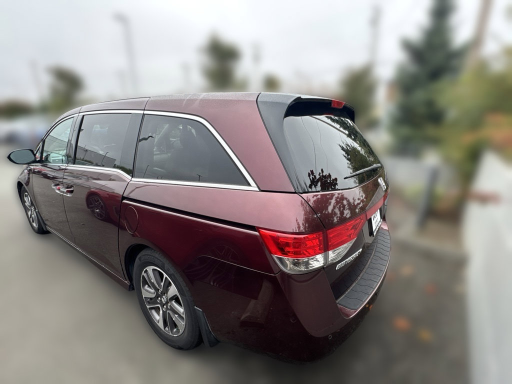 Used 2015 Honda Odyssey Touring Elite image 8