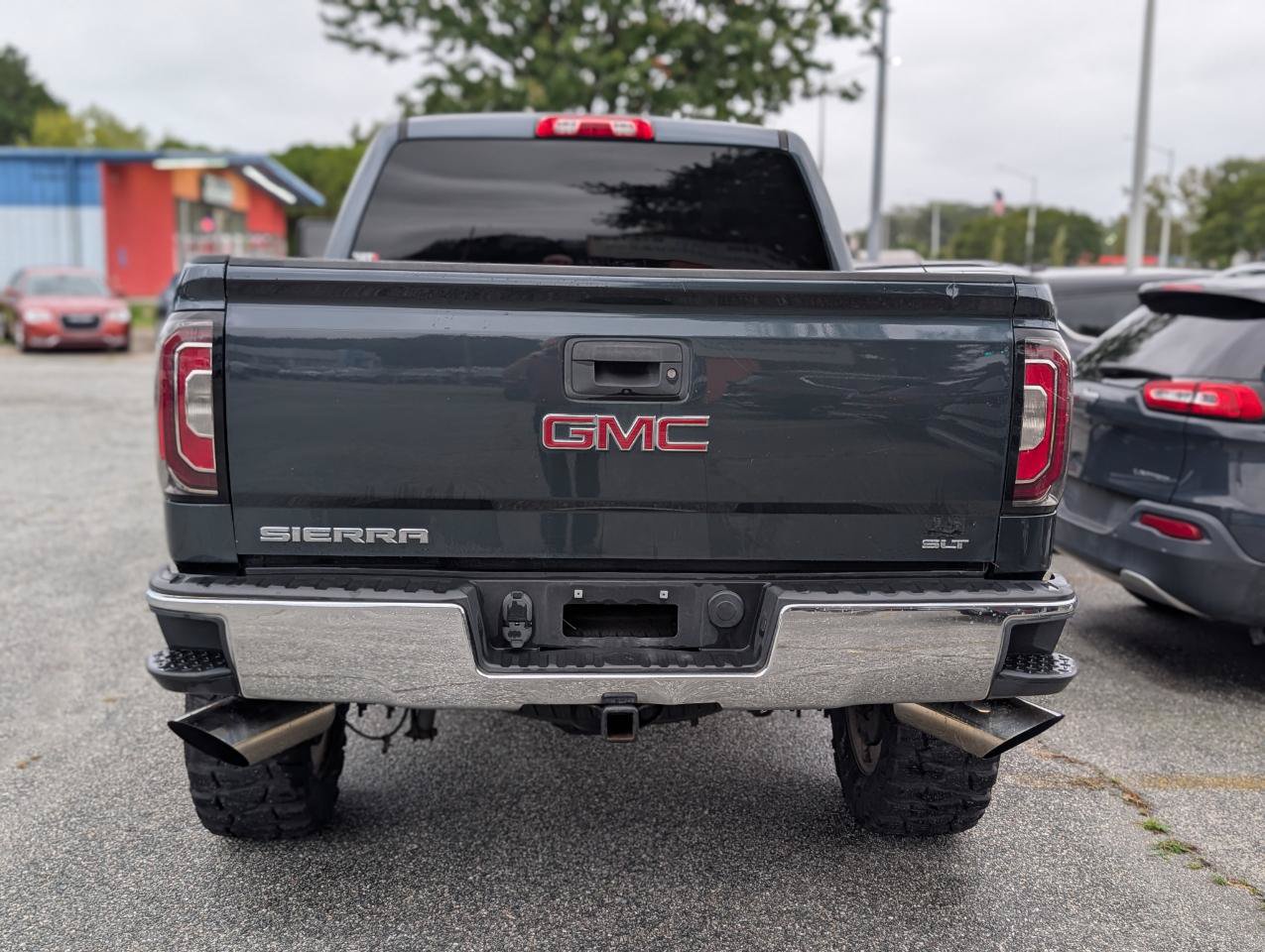 Used 2018 GMC Sierra 1500 SLT w/ Texas SLT Premium Package RWD image 5