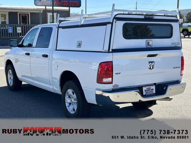 Used 2022 RAM 1500 Classic SLT w/ Electronics Group AWD/4WD image 5