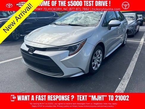 Used 2024 Toyota Corolla LE FWD image 1