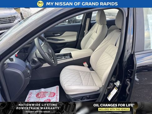 New 2026 Nissan Sentra SL w/ Floor Mat Package FWD image 11