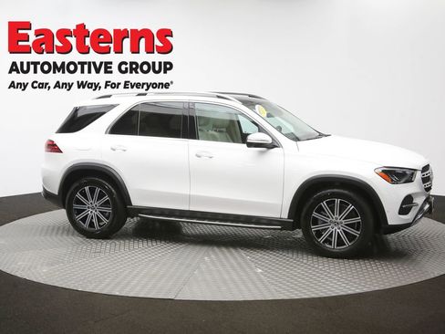Used 2025 Mercedes-Benz GLE 450e 4MATIC image 47