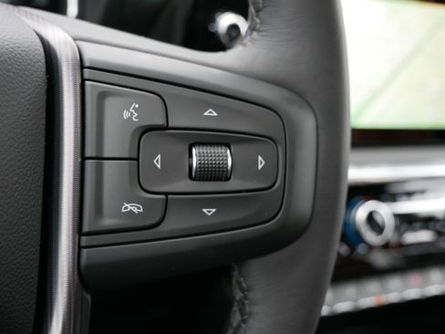 New 2026 GMC Sierra 3500 Denali Ultimate w/ LPO, Black Badging Package image 23