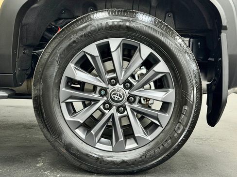 Used 2026 Toyota Land Cruiser w/ Premium Package AWD/4WD image 17